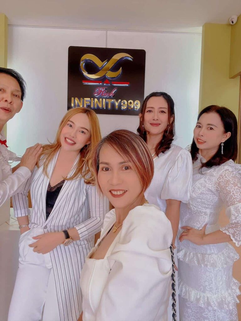 บริษัทจัดทริปสมนาคุณ พาสมาชิกล่องเรือแม่น้ำเจ้าพระยา – Rich Infinity 999